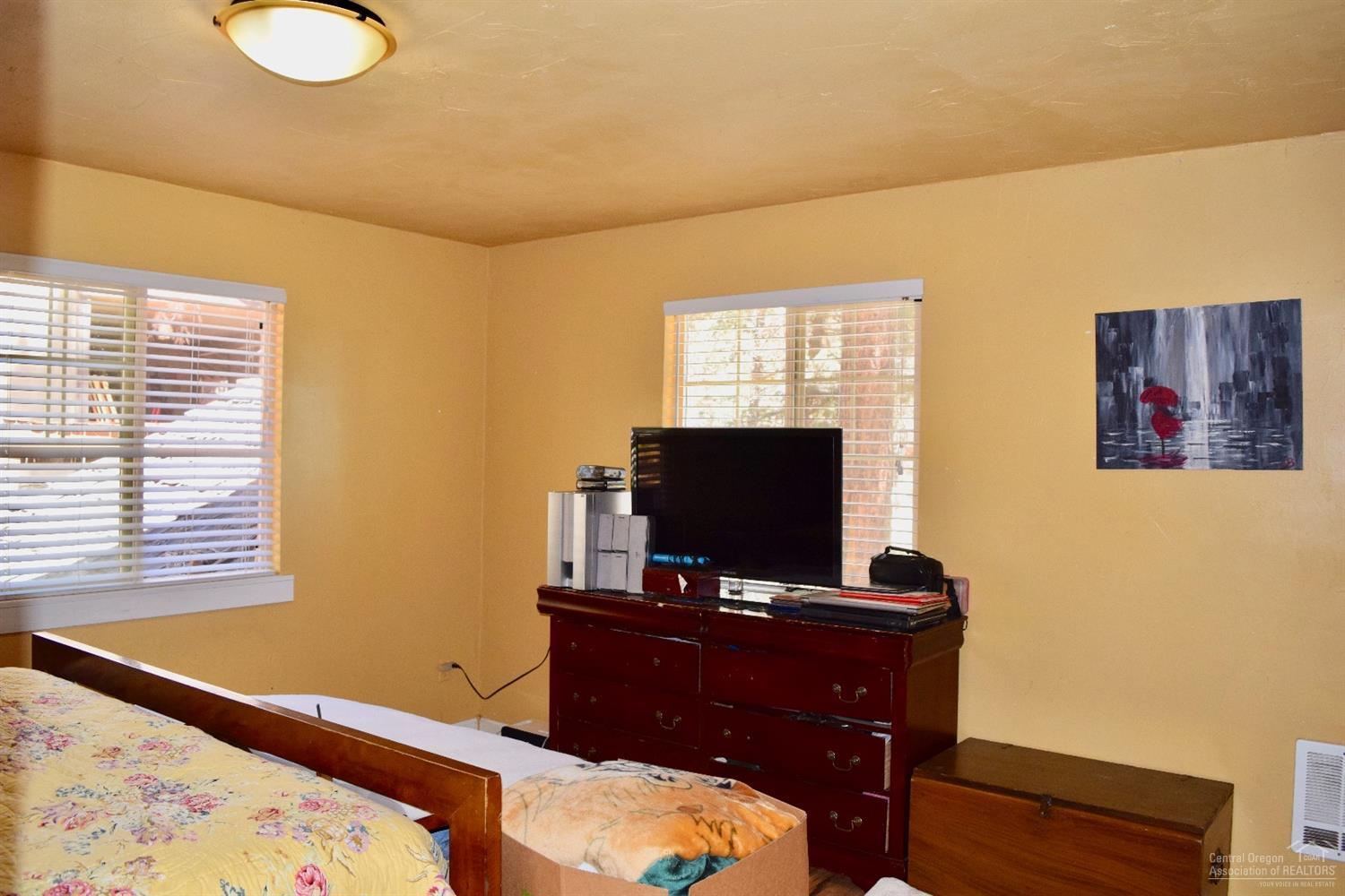 Squaw Creek Canyon - Residential