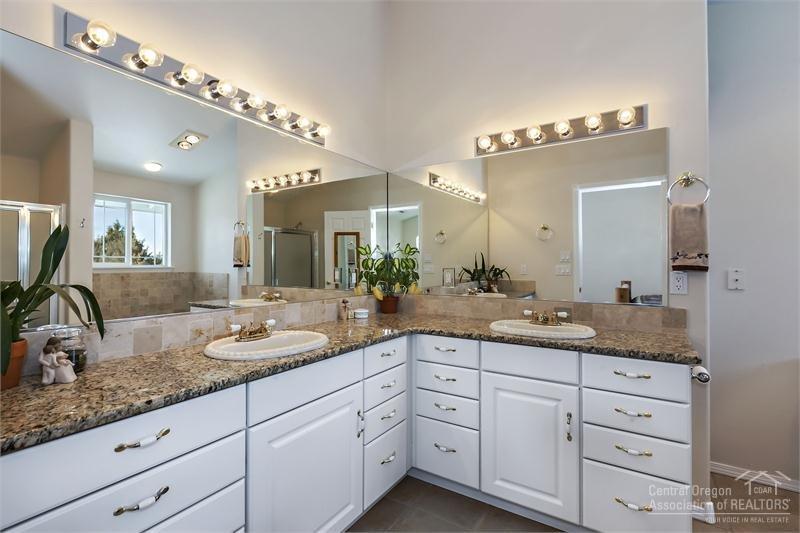 West Powell Butte Es - Residential