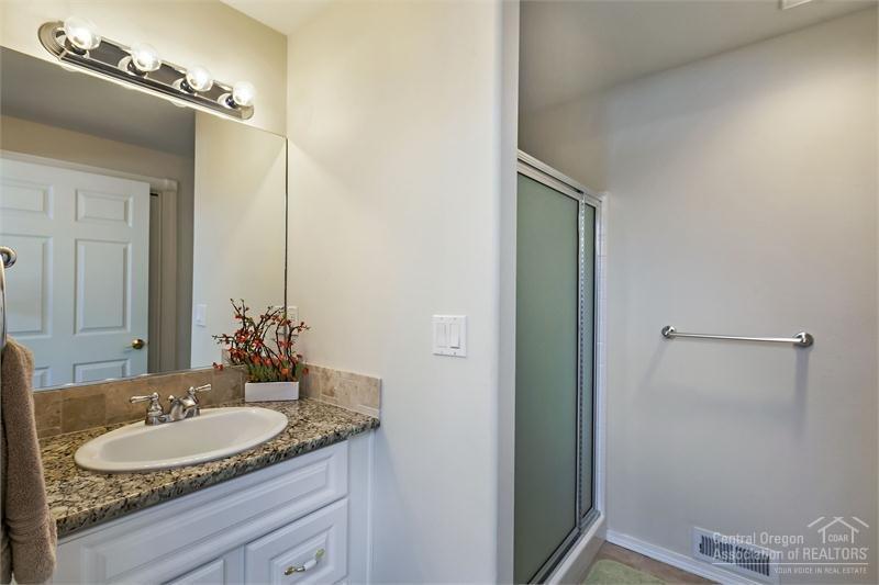 West Powell Butte Es - Residential