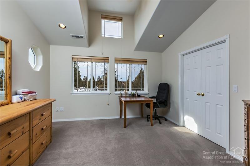 West Powell Butte Es - Residential