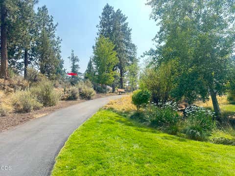 Tiny photo for 61101 SE Sydney Harbor Drive, Bend, OR 97702 (MLS # 220227046)
