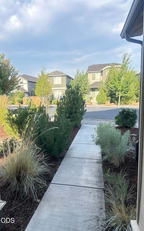 Tiny photo for 61101 SE Sydney Harbor Drive, Bend, OR 97702 (MLS # 220227046)