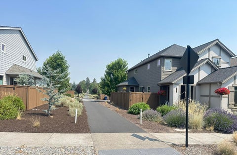 Tiny photo for 61101 SE Sydney Harbor Drive, Bend, OR 97702 (MLS # 220227046)
