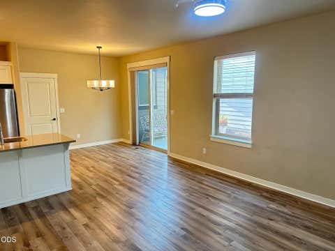 Tiny photo for 61101 SE Sydney Harbor Drive, Bend, OR 97702 (MLS # 220227046)