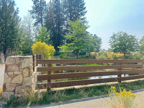 Tiny photo for 61101 SE Sydney Harbor Drive, Bend, OR 97702 (MLS # 220227046)