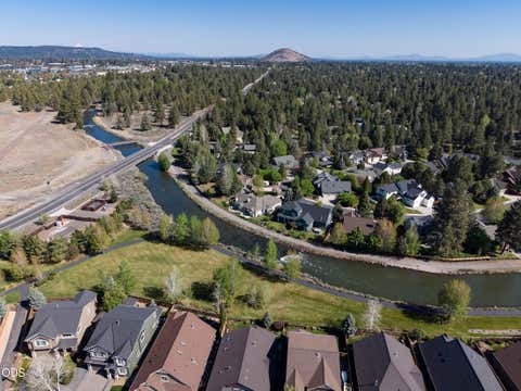 Tiny photo for 61101 SE Sydney Harbor Drive, Bend, OR 97702 (MLS # 220227046)
