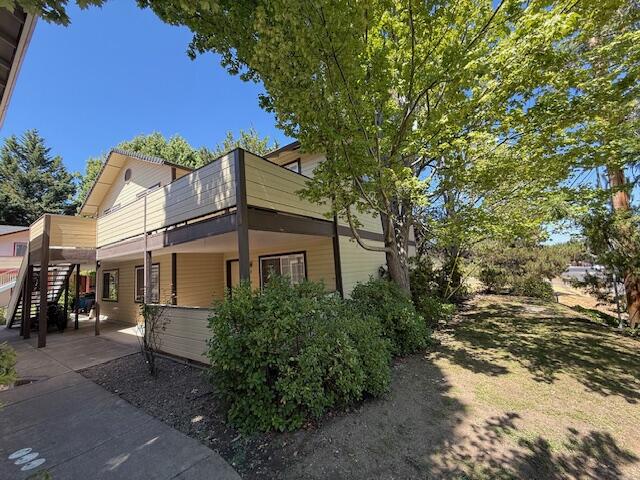 Rolling Hills Estates - Residential Income