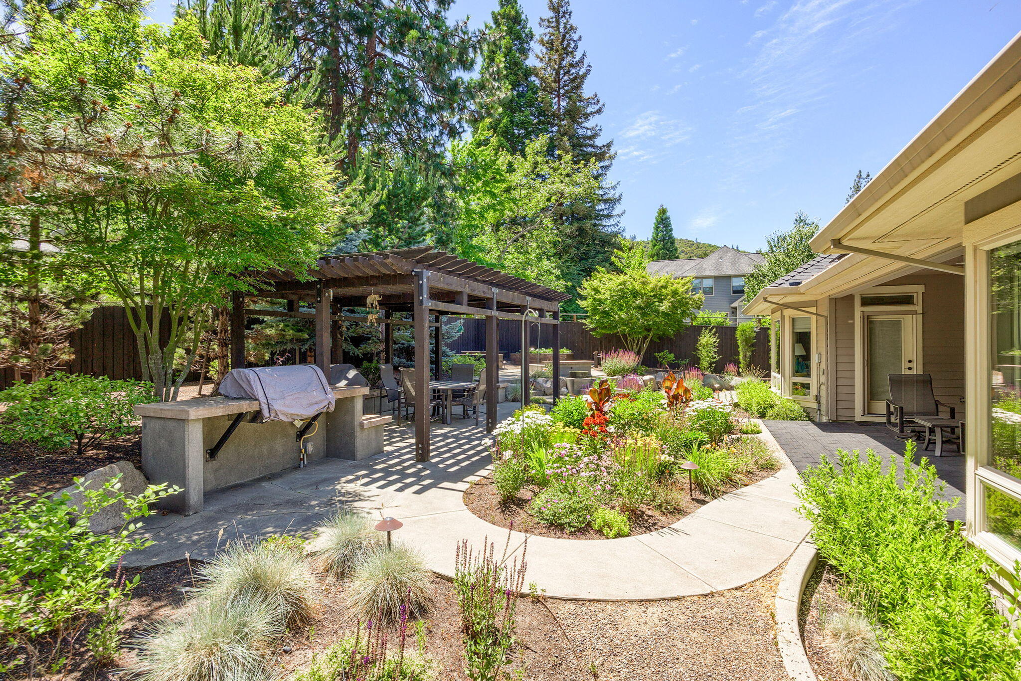 Tolman Meadows Phase I - Residential