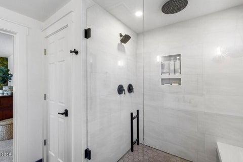 Tiny photo for 61211 Mount Vista Drive, Bend, OR 97702 (MLS # 220222711)