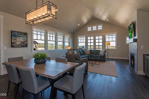 Tiny photo for 19238 Solomon Drive, Bend, OR 97702 (MLS # 220224265)