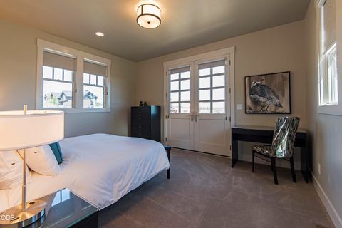 Tiny photo for 19238 Solomon Drive, Bend, OR 97702 (MLS # 220224265)
