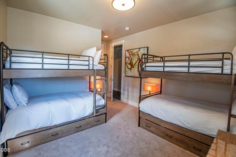 Tiny photo for 19238 Solomon Drive, Bend, OR 97702 (MLS # 220224265)