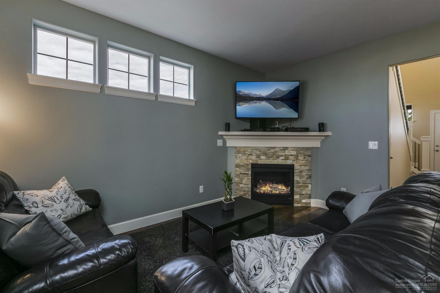 Parkway Village - Residential