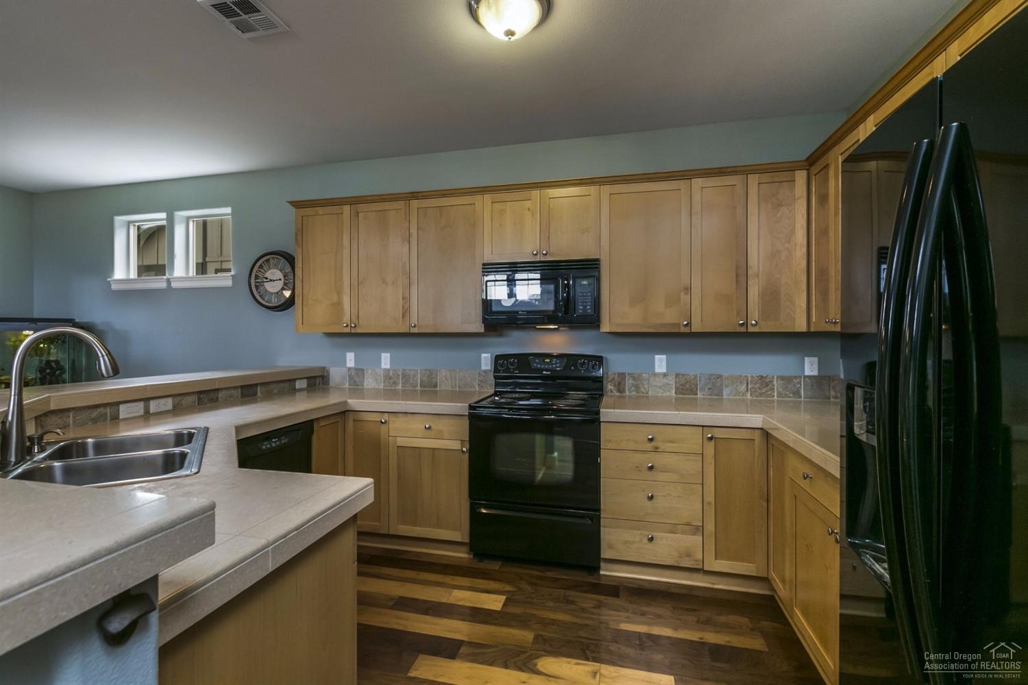 Parkway Village - Residential