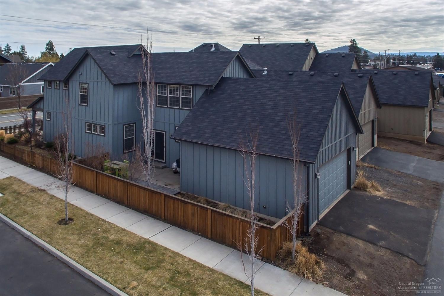 Parkway Village - Residential