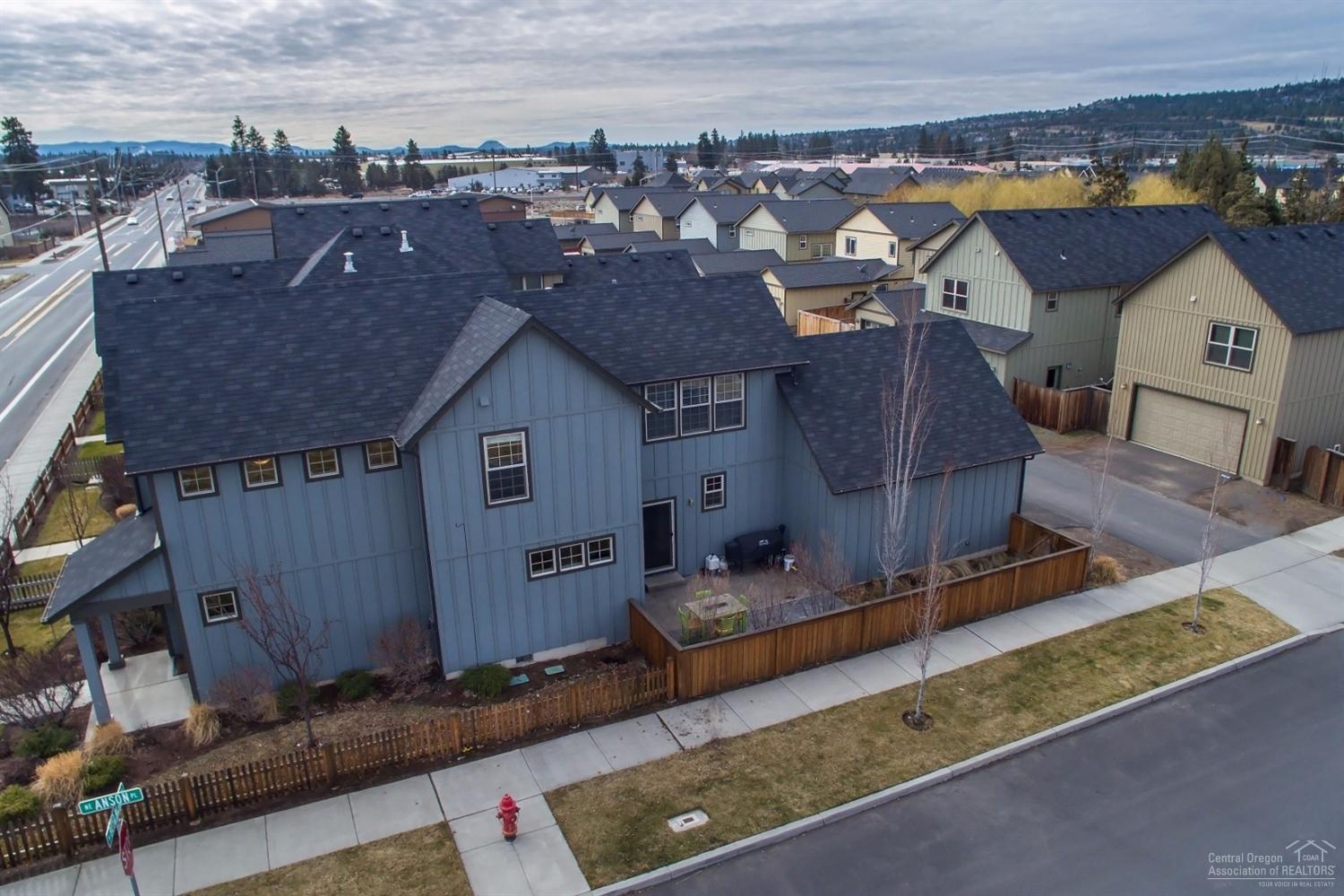 Parkway Village - Residential