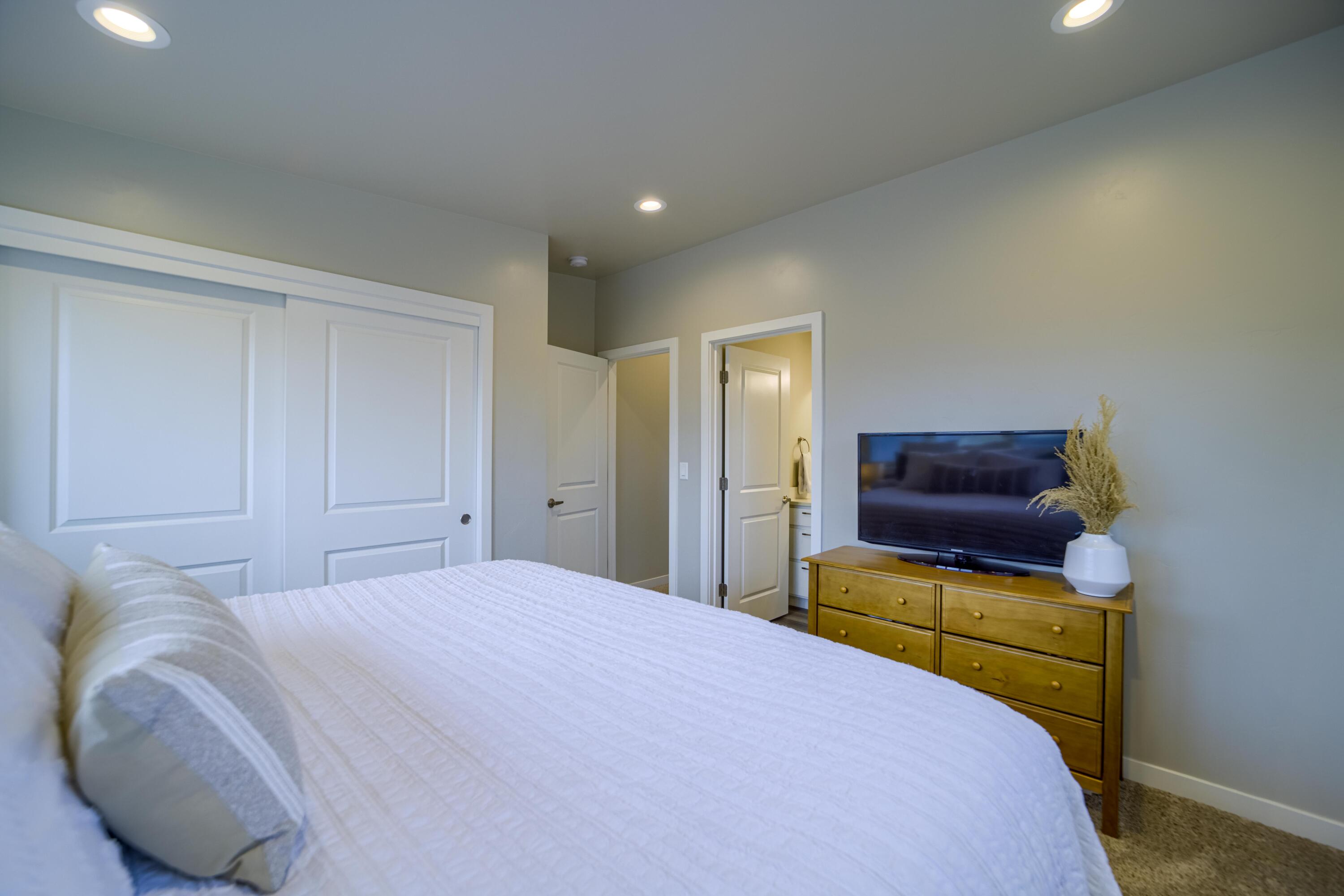 Village at Ridgeview - Residential