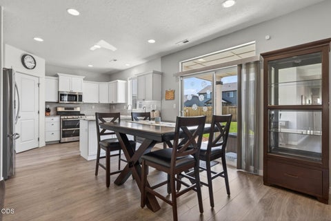 Tiny photo for 3461 NW 9th Street, Redmond, OR 97756 (MLS # 220222578)