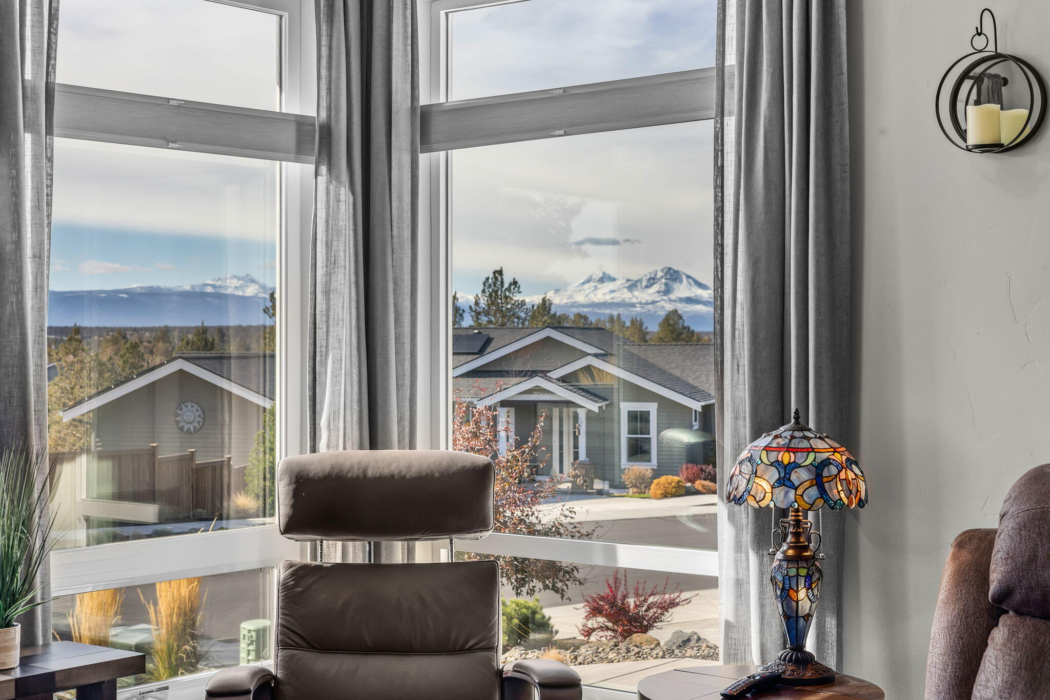 4469 SW Antelope Avenue