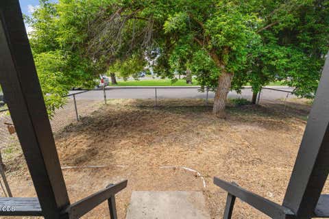 Tiny photo for 427 Martin Street, Klamath Falls, OR 97601 (MLS # 220223125)