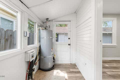 Tiny photo for 427 Martin Street, Klamath Falls, OR 97601 (MLS # 220223125)