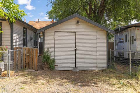 Tiny photo for 427 Martin Street, Klamath Falls, OR 97601 (MLS # 220223125)