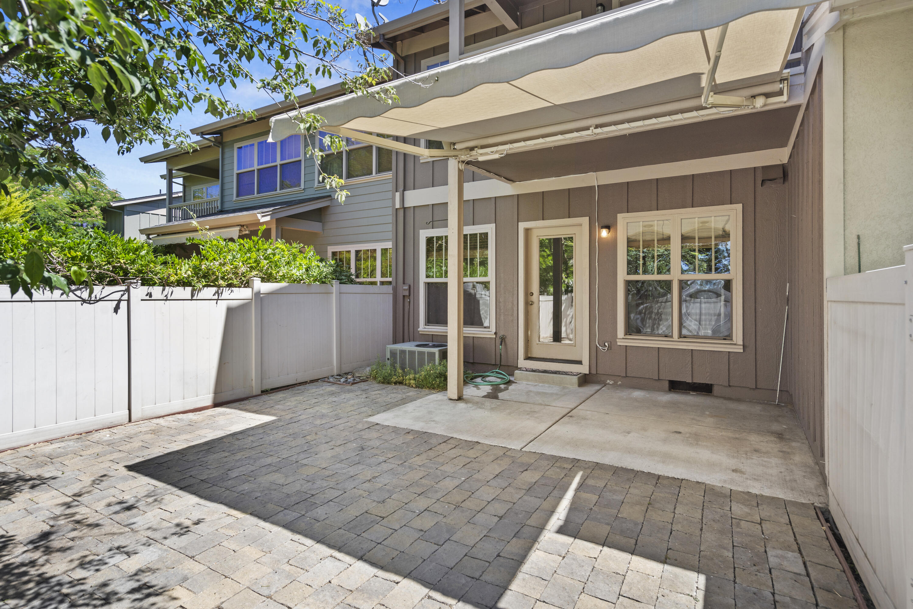 Alderwood Townhomes - Residential