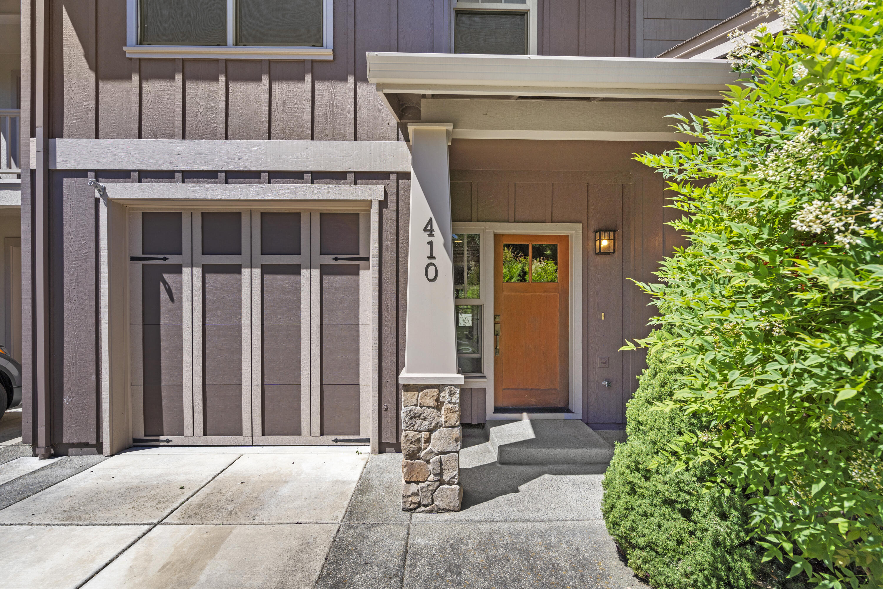 Alderwood Townhomes - Residential