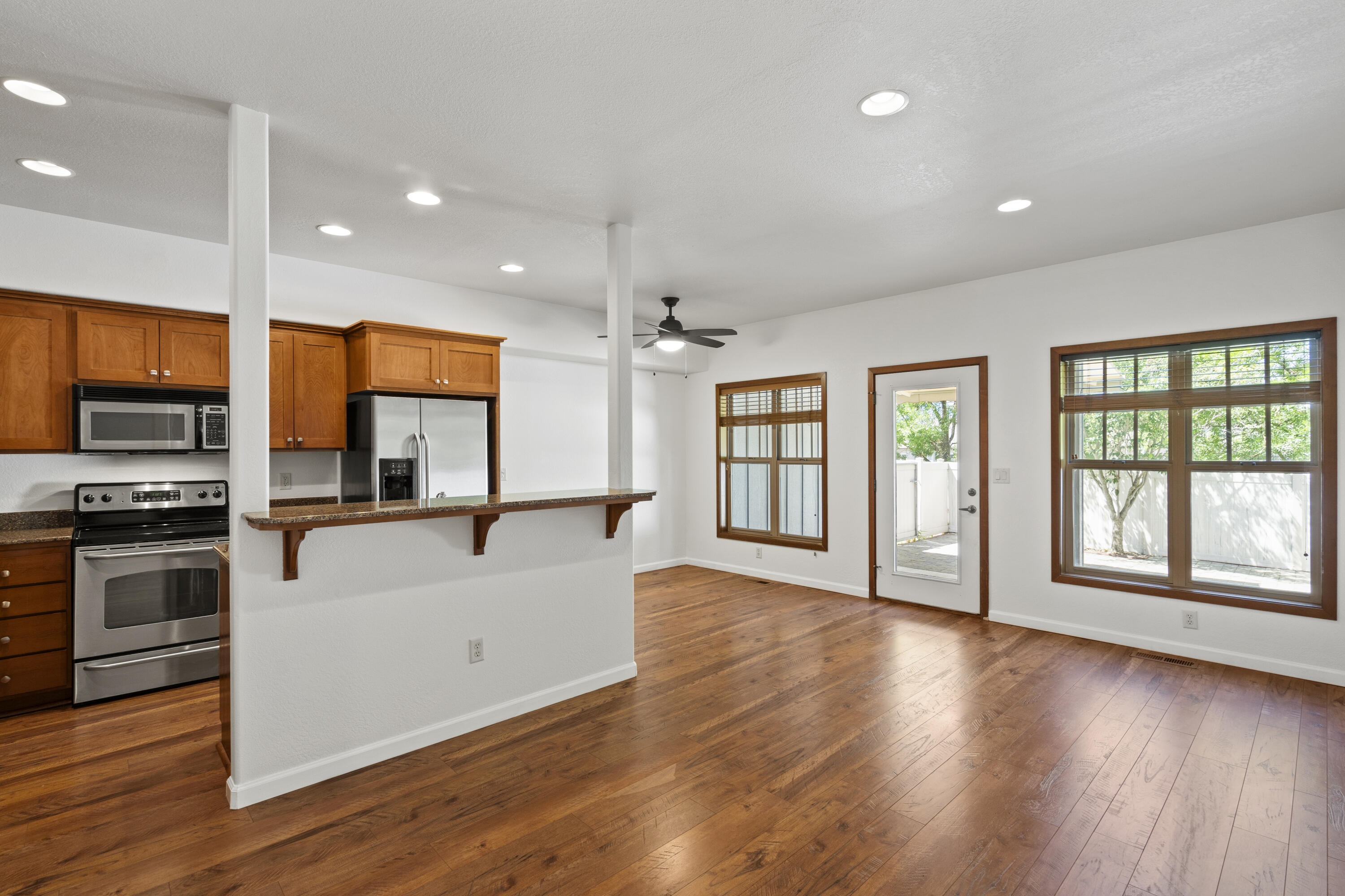 Alderwood Townhomes - Residential