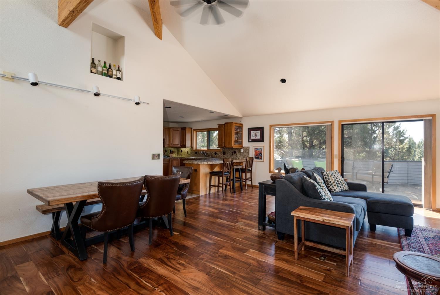 Kenwood Gardens - Residential