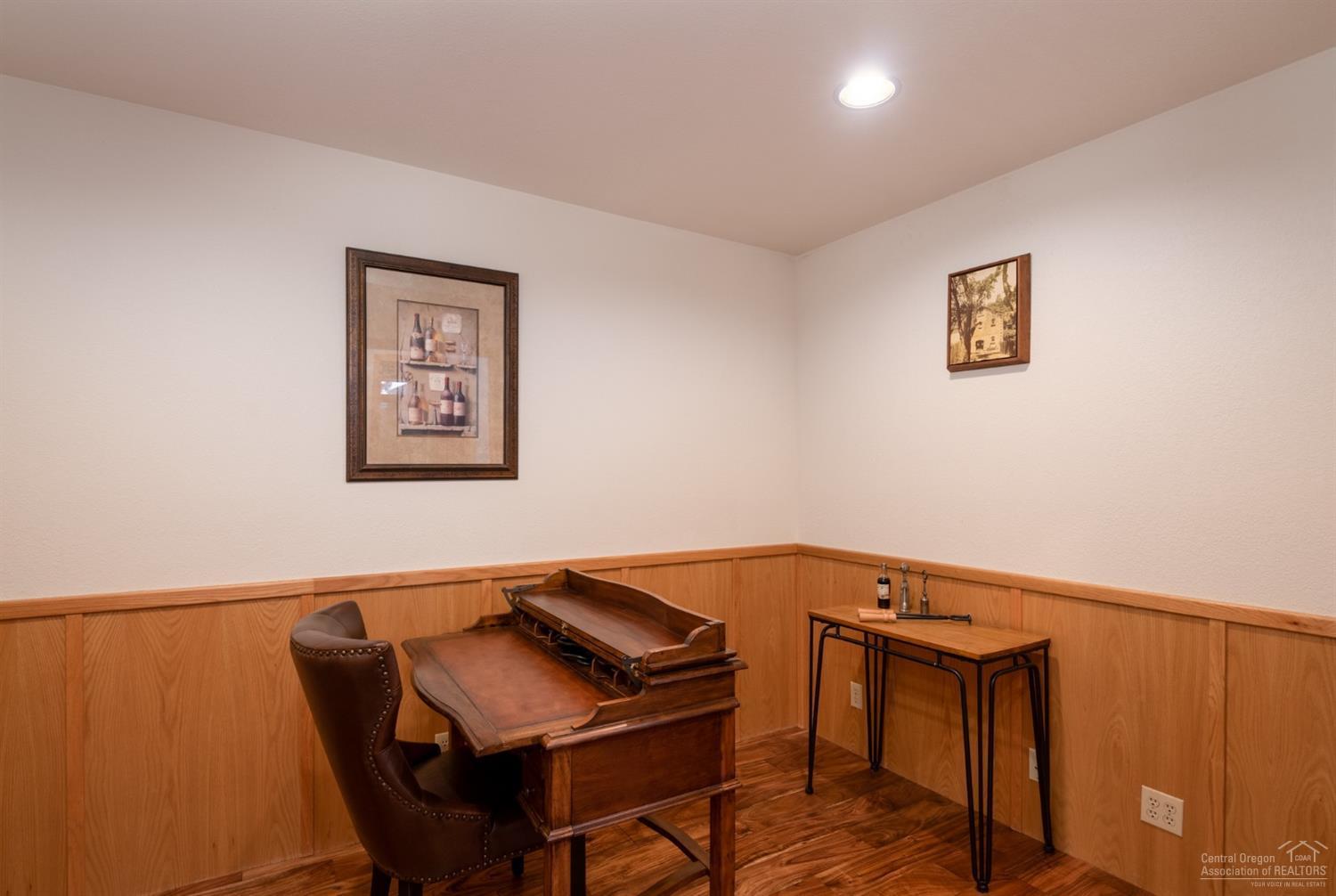 Kenwood Gardens - Residential