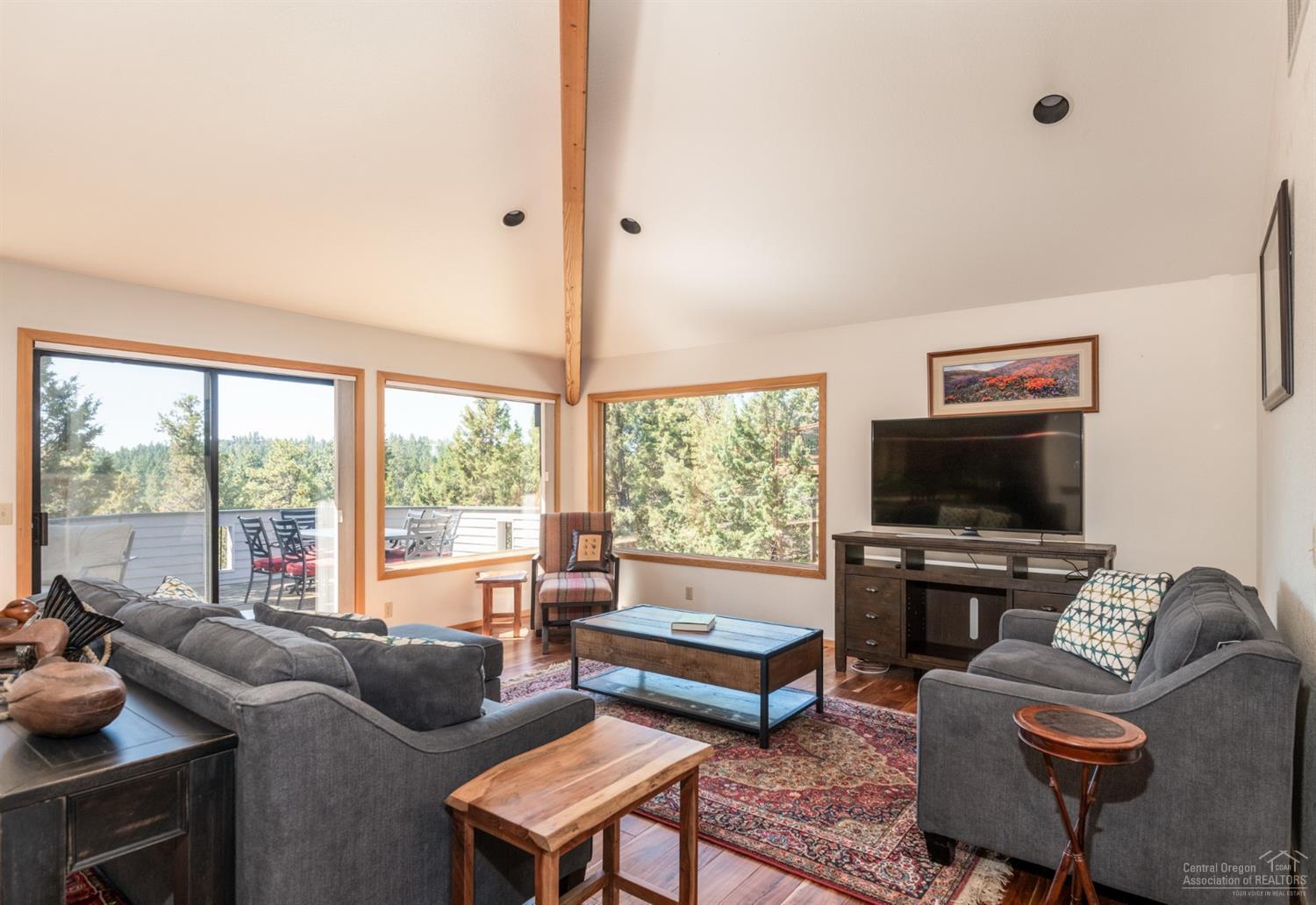 Kenwood Gardens - Residential