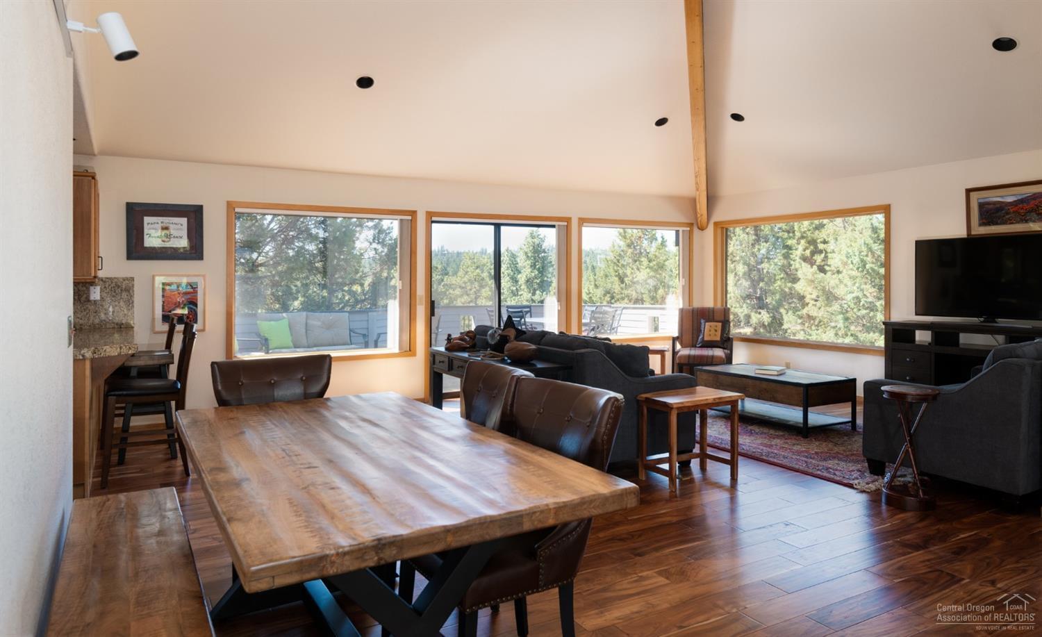 Kenwood Gardens - Residential