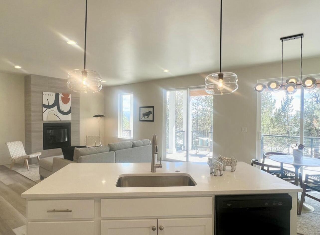 West Hills - Residential