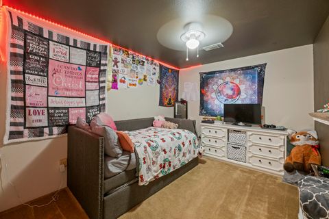 Tiny photo for 2690 Cummings Lane, Medford, OR 97501 (MLS # 220212592)