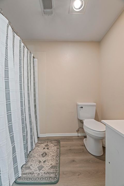 Tiny photo for 2690 Cummings Lane, Medford, OR 97501 (MLS # 220212592)