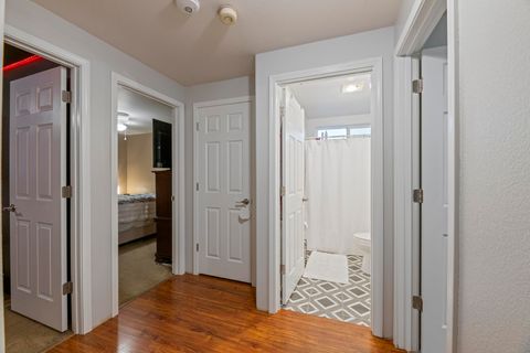 Tiny photo for 2690 Cummings Lane, Medford, OR 97501 (MLS # 220212592)