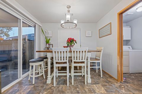 Tiny photo for 2690 Cummings Lane, Medford, OR 97501 (MLS # 220212592)