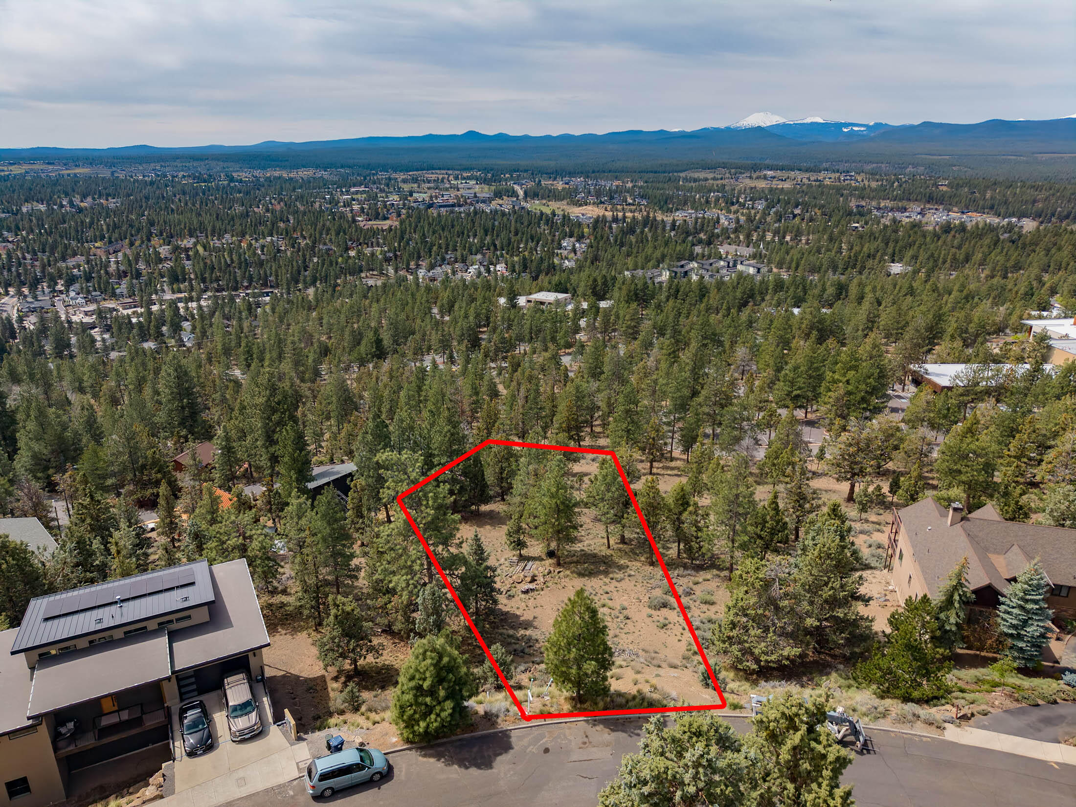 1945 NW Sun Ray Court