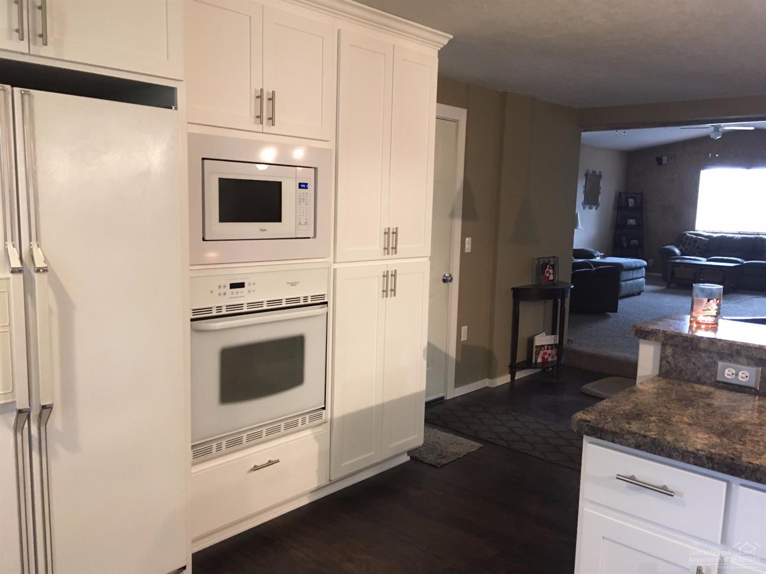 Alexander Hodges - Residential