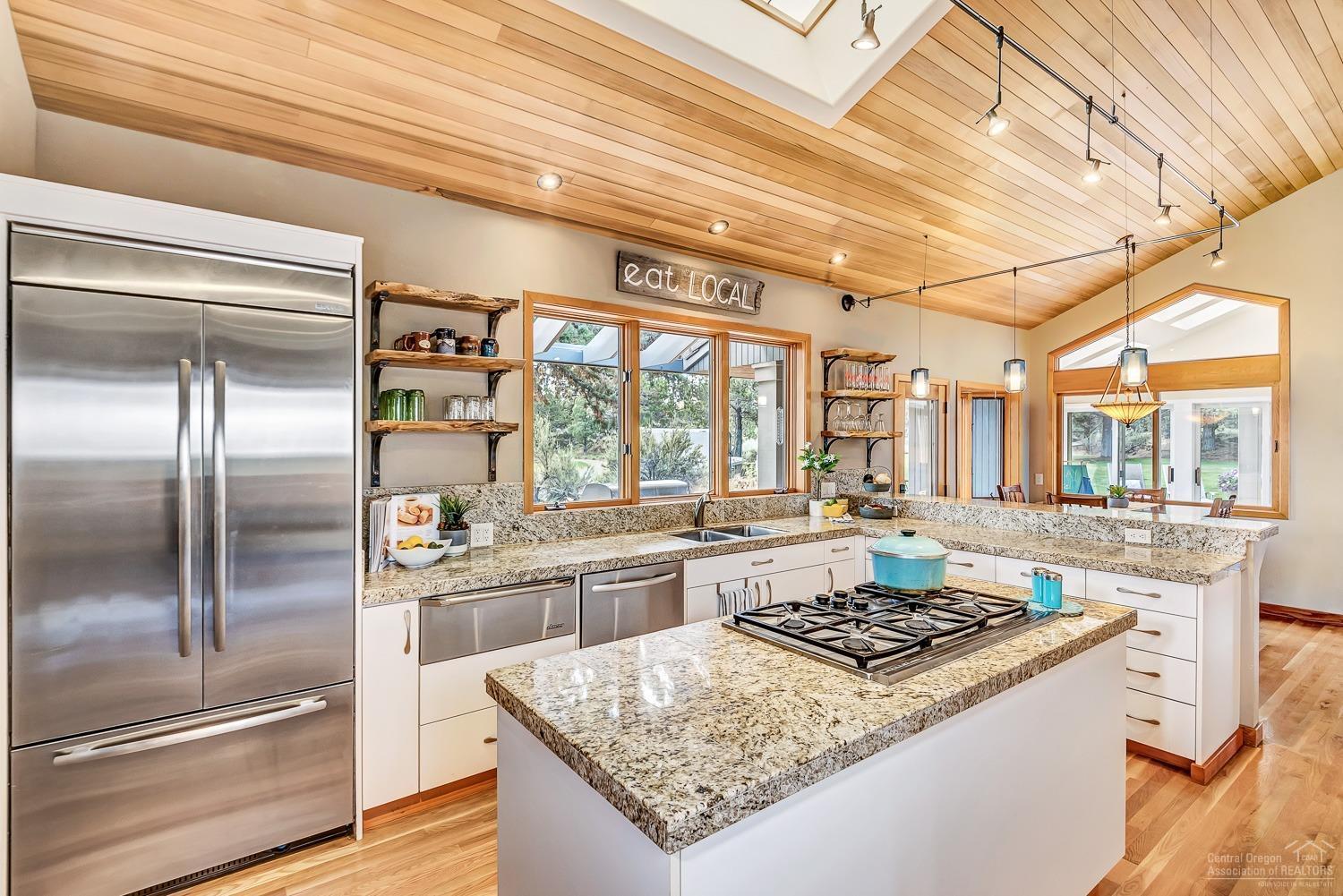 Lovestone Acres - Residential