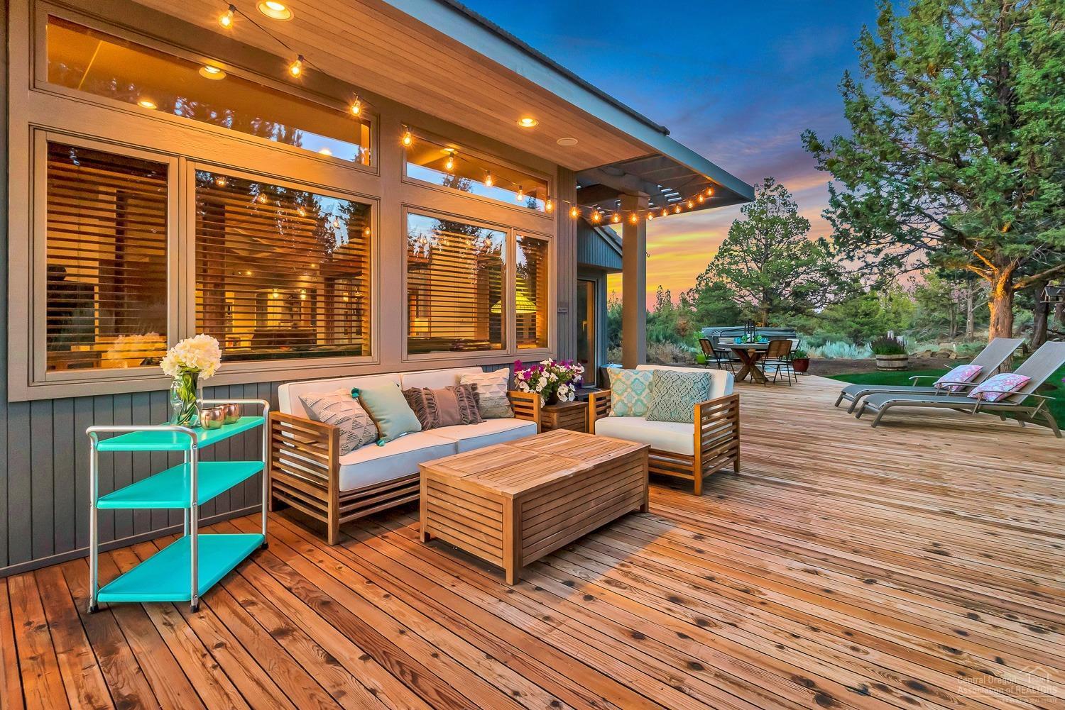 Lovestone Acres - Residential