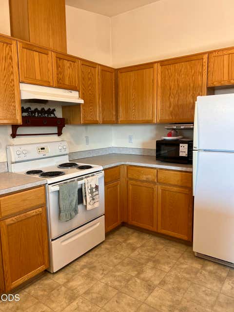 Tiny photo for 411 Meadowview Street, Culver, OR 97734 (MLS # 220227239)