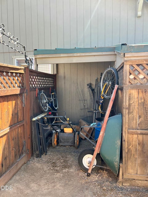 Tiny photo for 411 Meadowview Street, Culver, OR 97734 (MLS # 220227239)