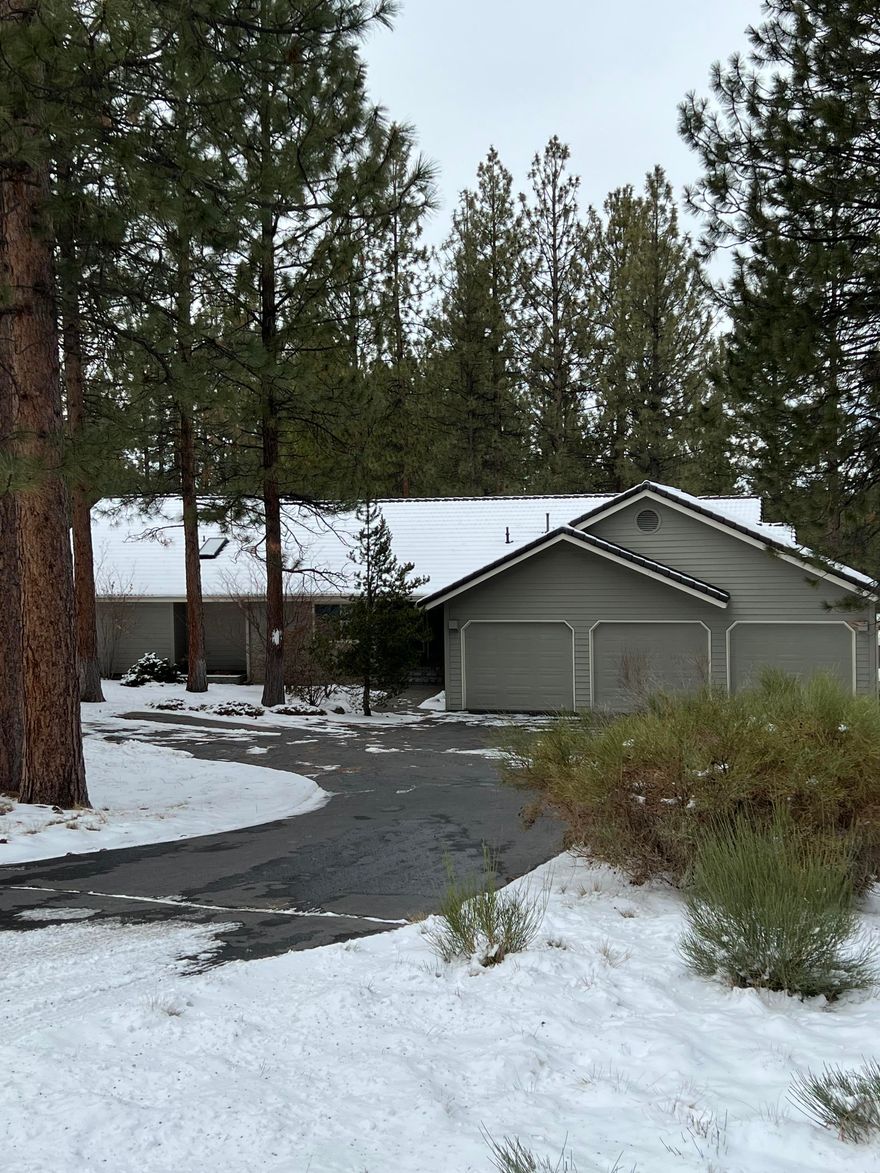 Awbrey Beauty single level home on a 1.11 acre flat lot offering the space you have been looking for to embrace the westside living on Awbrey Butte. This well built home has a tile roof, large primary bedroom/bathroom, additional two large bedrooms, spacious vaulted ceiling living room with wood stove heat, separate family living off of the kitchen, wide hallways and an oversized three door garage! Large rear deck with composite surface facing approximately three acres of neighboring rear yard open area for a feeling of much larger acreage living! Sylvan park, tennis courts and playground just across the street and Three Sisters Drive is a neighborhood home destination street between Promontory and Farewell Drives and not known as a common collector street.  This is just a great  quiet location on the north side of Awbrey Butte and very hard to imagine you are really living in the City of Bend! Very quick access north, south, east and west from this  homesite!