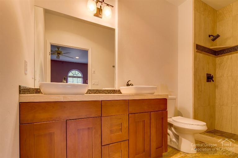 Awbrey Glen - Residential