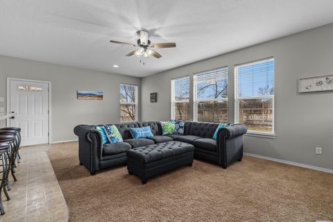 Tiny photo for 1394 NE Ochoco Avenue, Prineville, OR 97754 (MLS # 220215876)