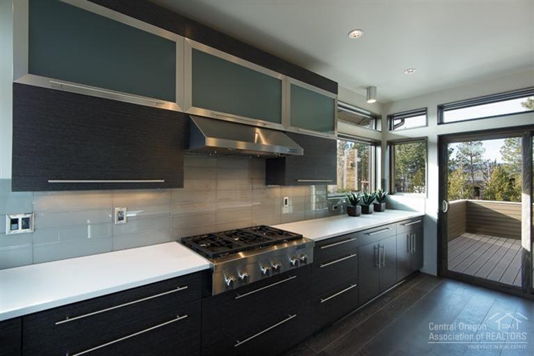 ThreeB - Residential