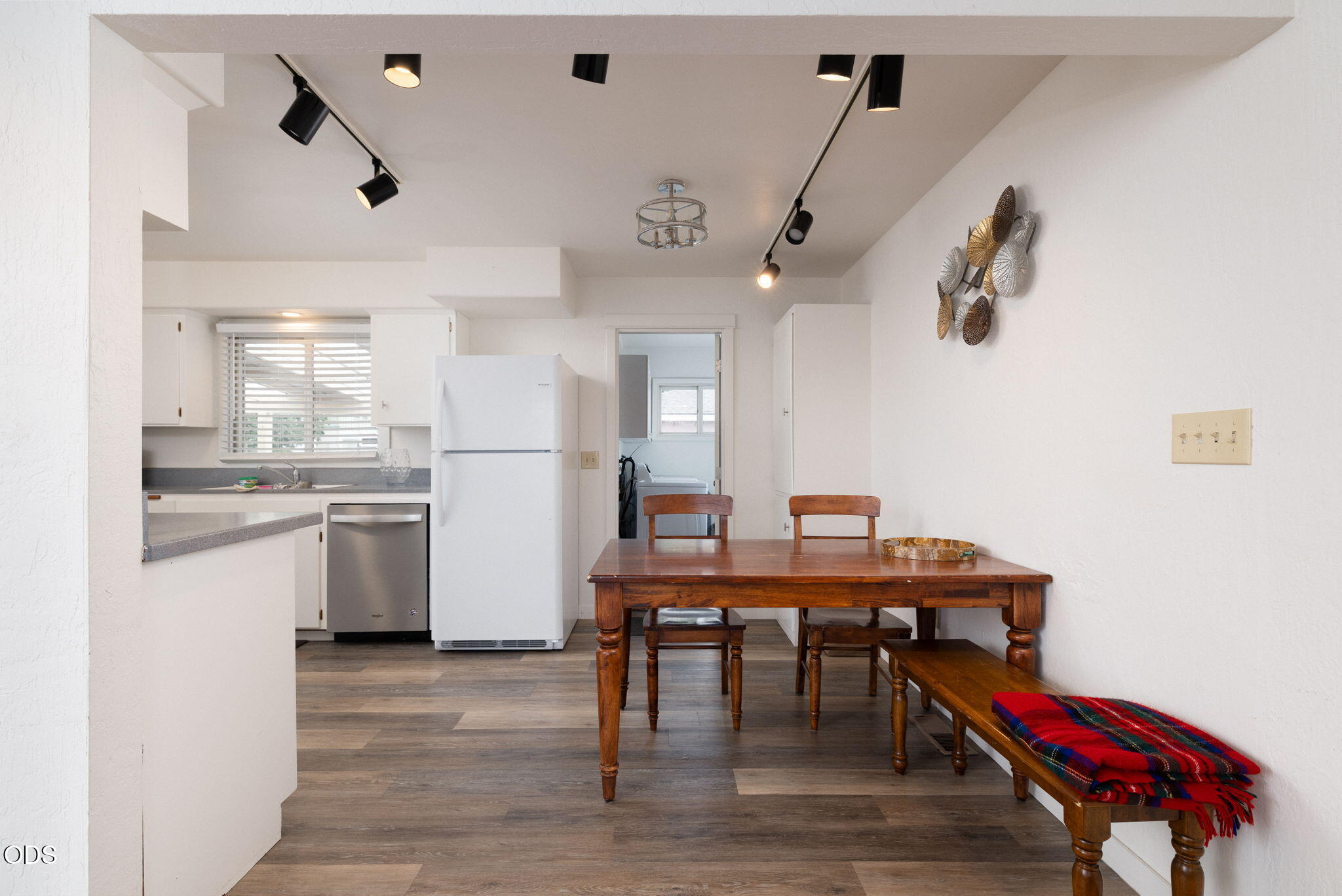820 NE 4th Street