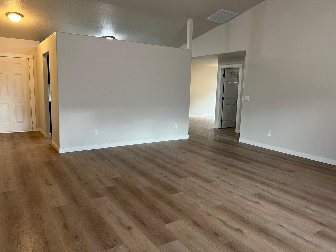 The Pines at Madras - Residential